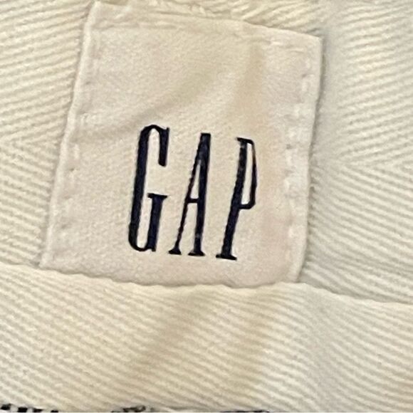 Gap Girlfriend Chino Striped Shorts Gray and White Size 14 Regular - Picture 7 of 11